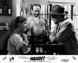 MAIGRET TEND UN PIEGE