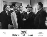 MAIGRET VOIT ROUGE