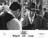 MAIGRET VOIT ROUGE