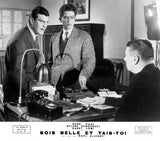 SOIS BELLE ET TAIS-TOI