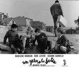 RUE DES CASCADES (UN GOSSE DE LA BUTTE)