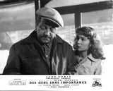 DES GENS SANS IMPORTANCE