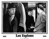 LES ESPIONS