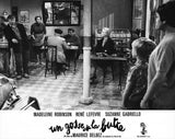RUE DES CASCADES (UN GOSSE DE LA BUTTE)